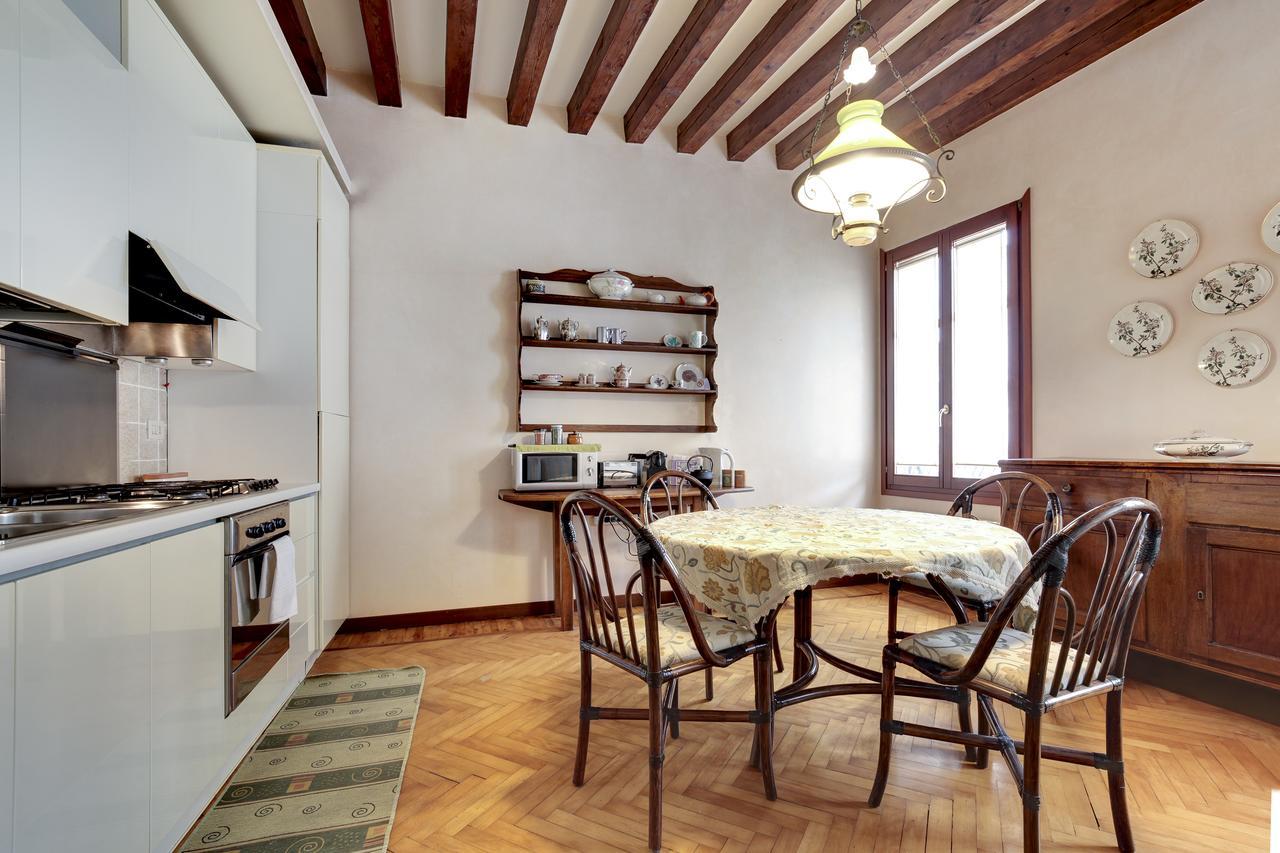 Biennale Apt Balcony Apartment Venice Ngoại thất bức ảnh